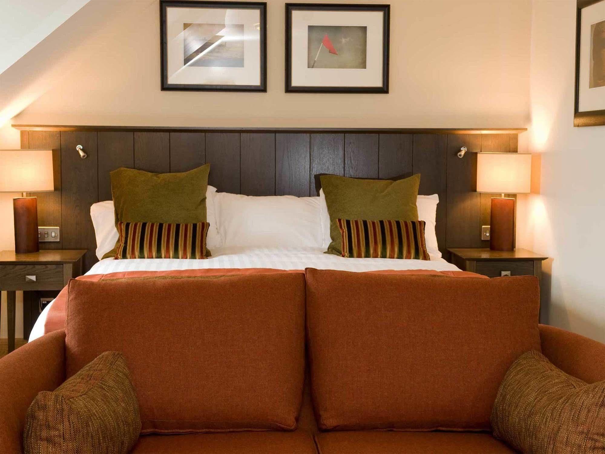 The Loans Inn Troon Bagian luar foto
